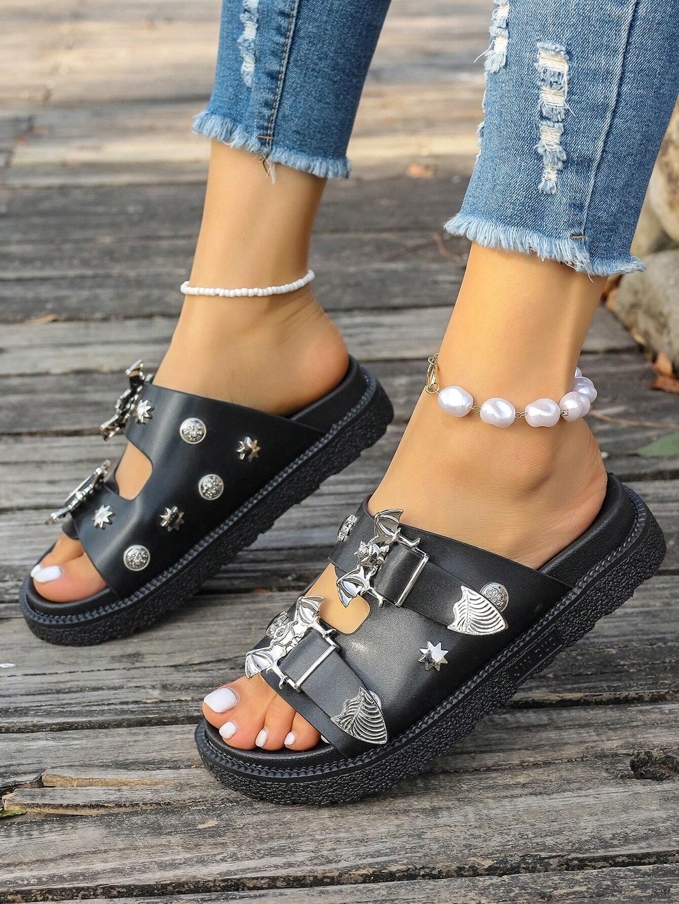 SHEIN - Platform Slipper with metal buckle and studs