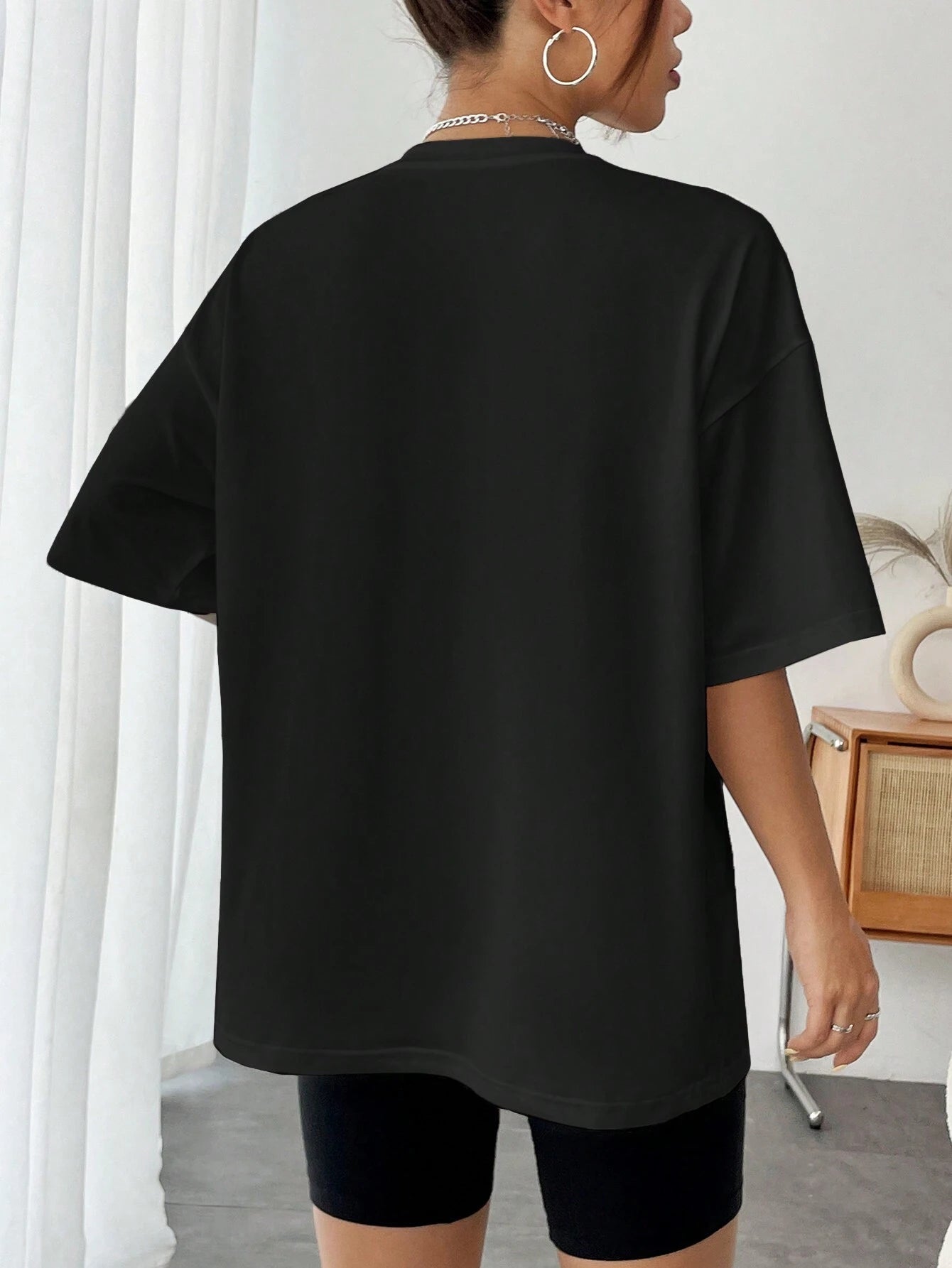 SHEIN - Printed Casual Round Neck T-Shirt