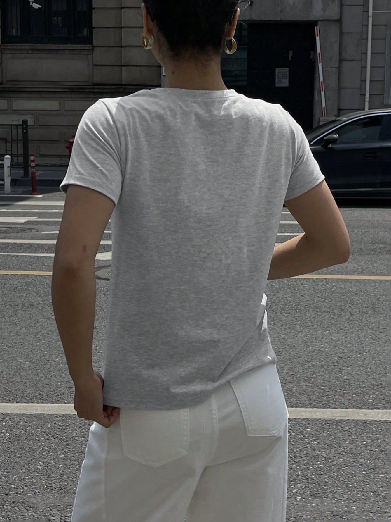 SHEIN - Plain Crew Neck T-Shirt