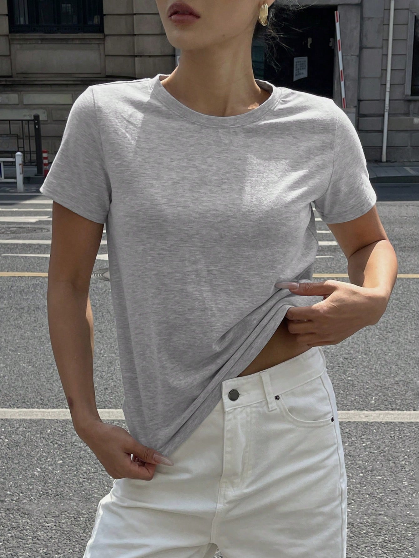 SHEIN - Plain Crew Neck T-Shirt
