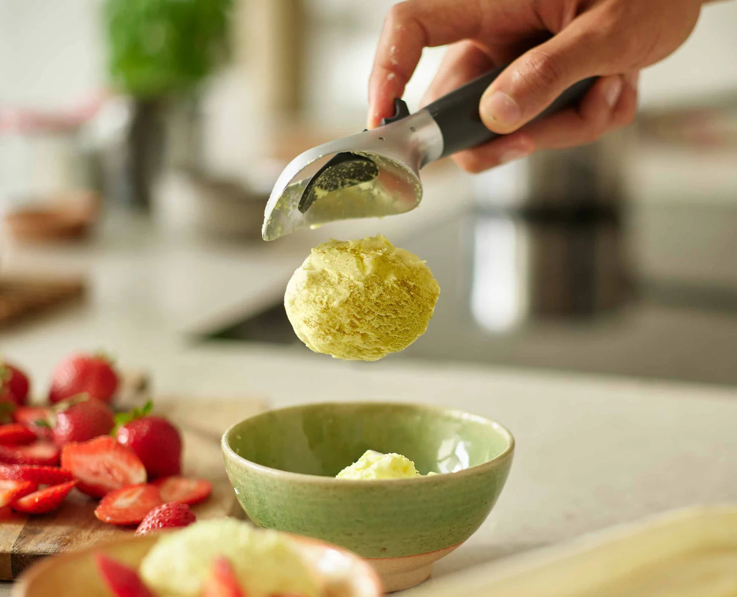 JOSEPH JOSEPH - Elevate™ Grey Ice-cream Scoop