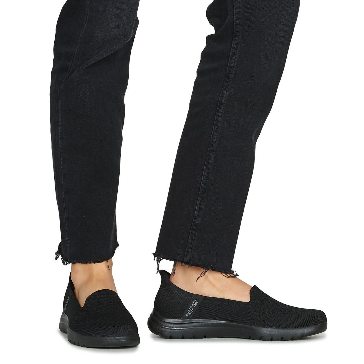 SKECHERS - on-the-GO Camellia Fashion Sneakers