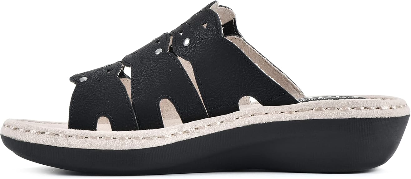 WHITE MOUNTAIN- Low Wedge Sandal