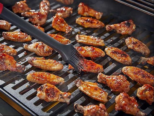 GRILL MEISTER - 2 in 1 grill set: fork and brush