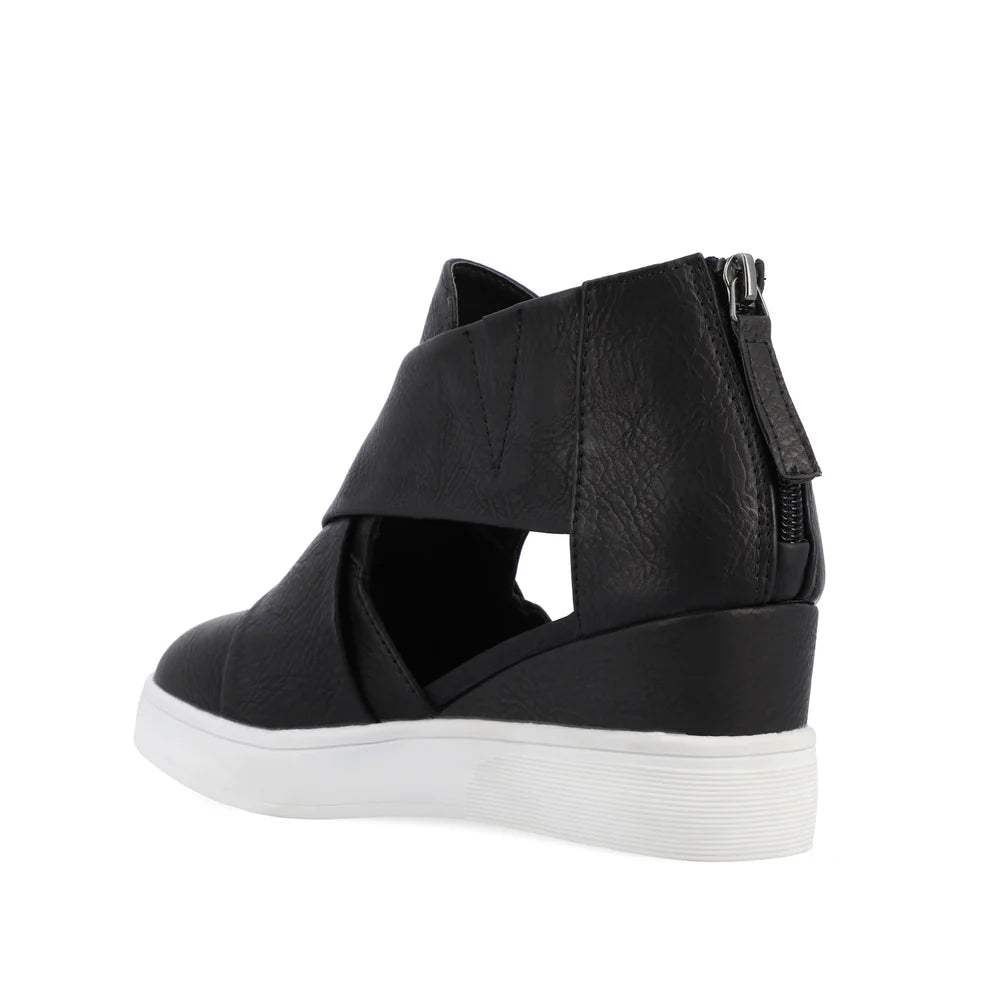JOURNEE COLLECTION - Wedge Sneakers In Faux Leather