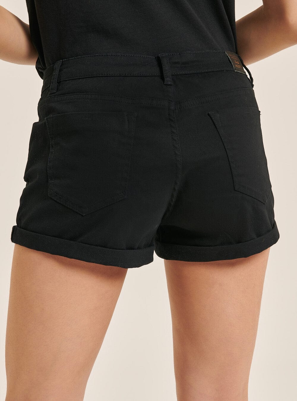 ALCOTT Womens Bottoms ALCOTT - Stretch twill Shorts with Turn-ups