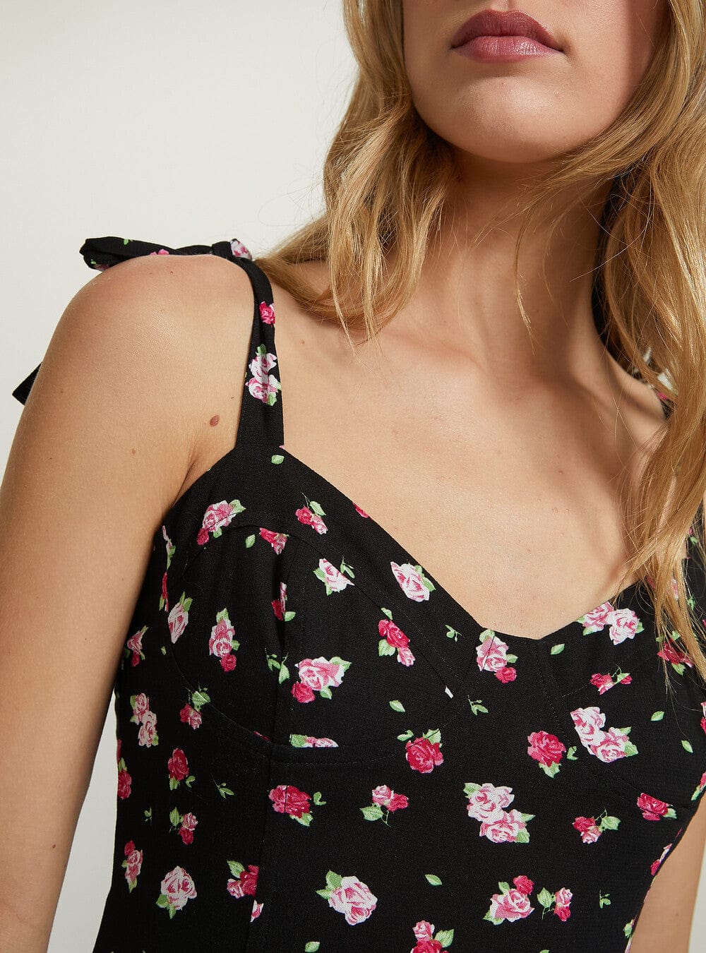 ALCOTT Womens Dress L / Multi-Color ALCOTT - Floral Dress With Bow Straps