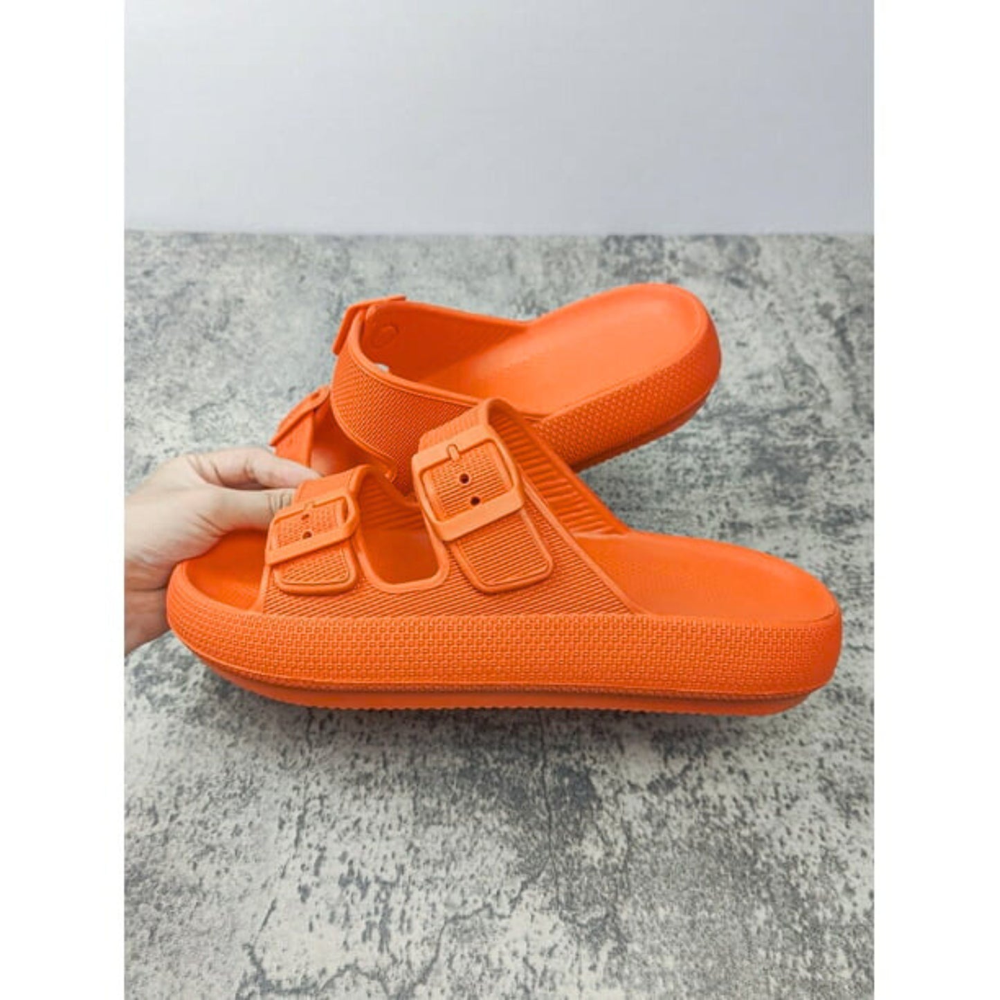 SHEIN - Buckle desin slippers