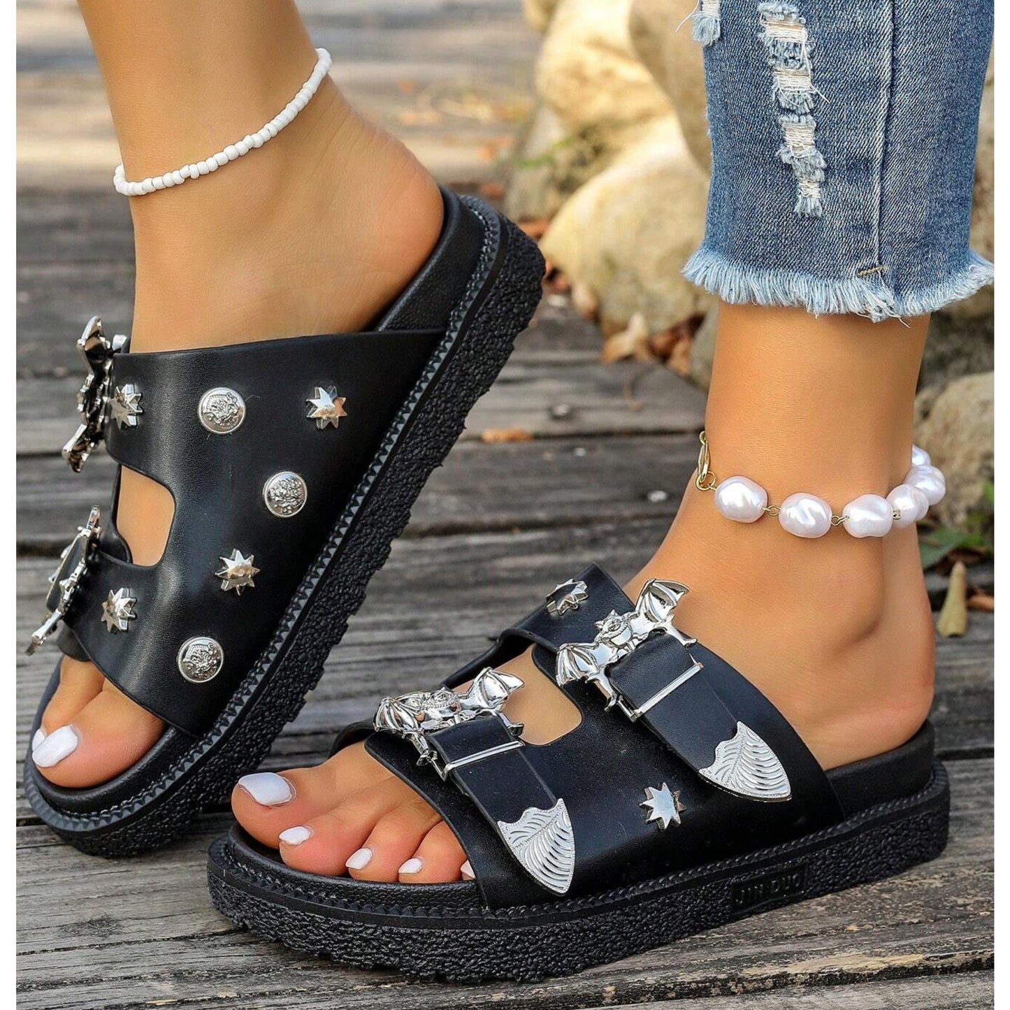SHEIN - Platform Slipper with metal buckle and studs
