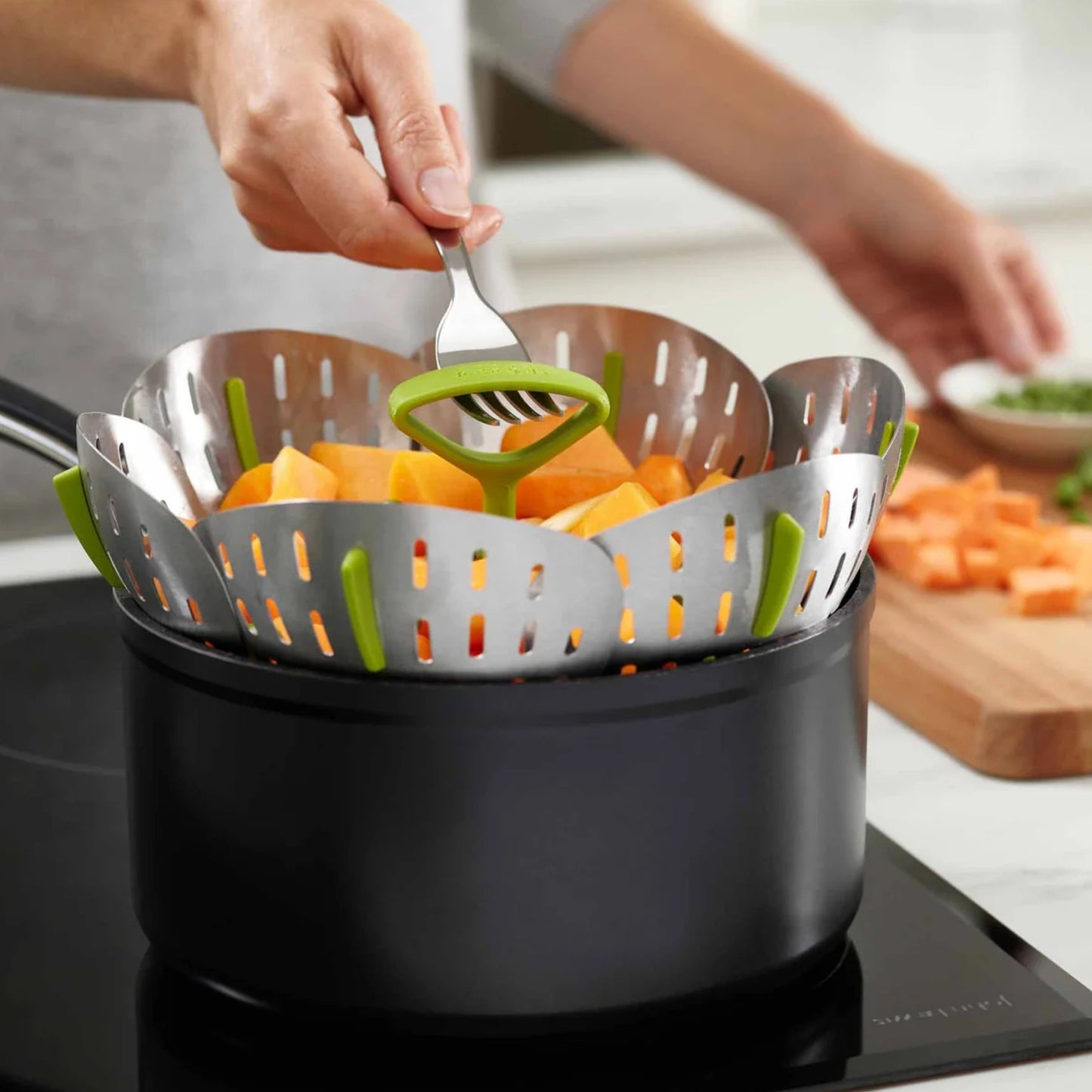 JOSEPH JOSEPH - bloom style steamer basket