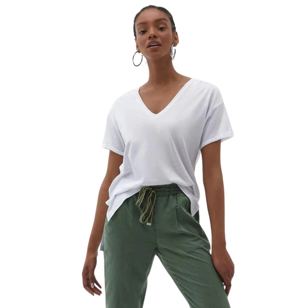 OXXO Womens Tops S / White OXXO - V-Neck Relaxed Fit T-Shirt