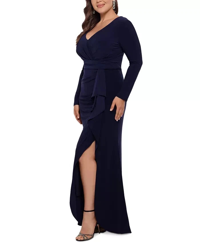 BETSY & ADAM - Plus Size V-Neck Gown