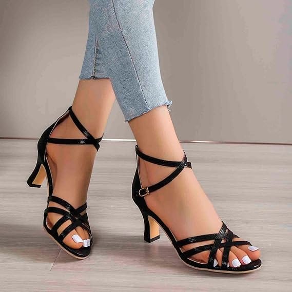 SHEIN Shein Womens Shoes 40 / Black SHEIN - High Heel Sandal Thin Strap Thick Sandals
