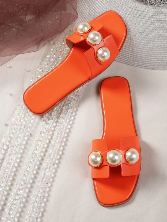 SHEIN - Fashionable Pearl Decor Slipper