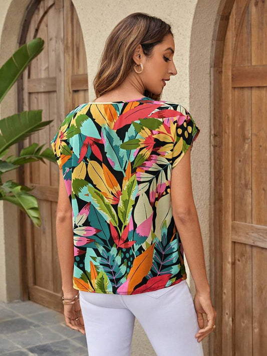 SHEIN - Allover Print Batwing Sleeve Blouse