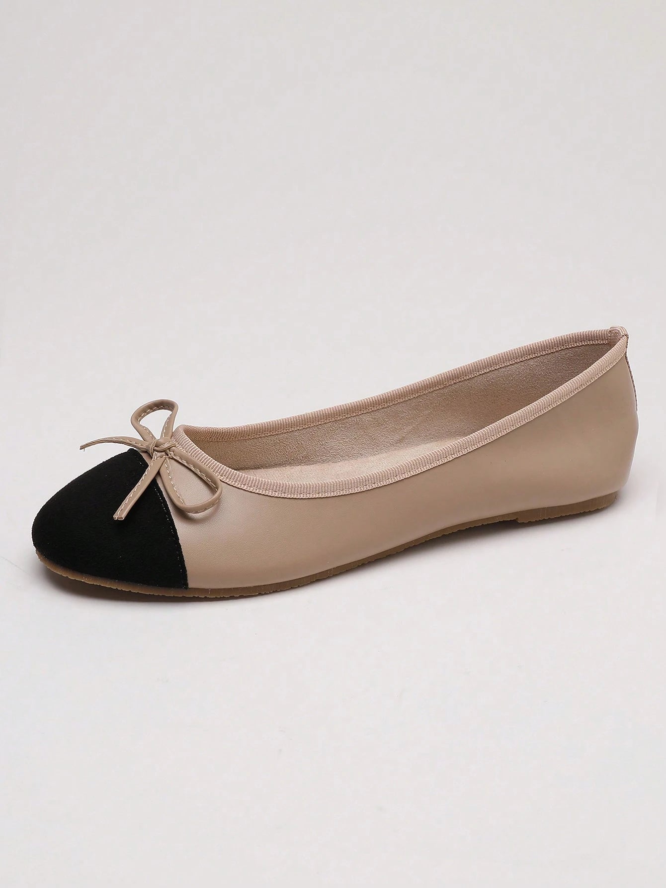 SHEIN - Knotted Velvet Upper Flat Shoes