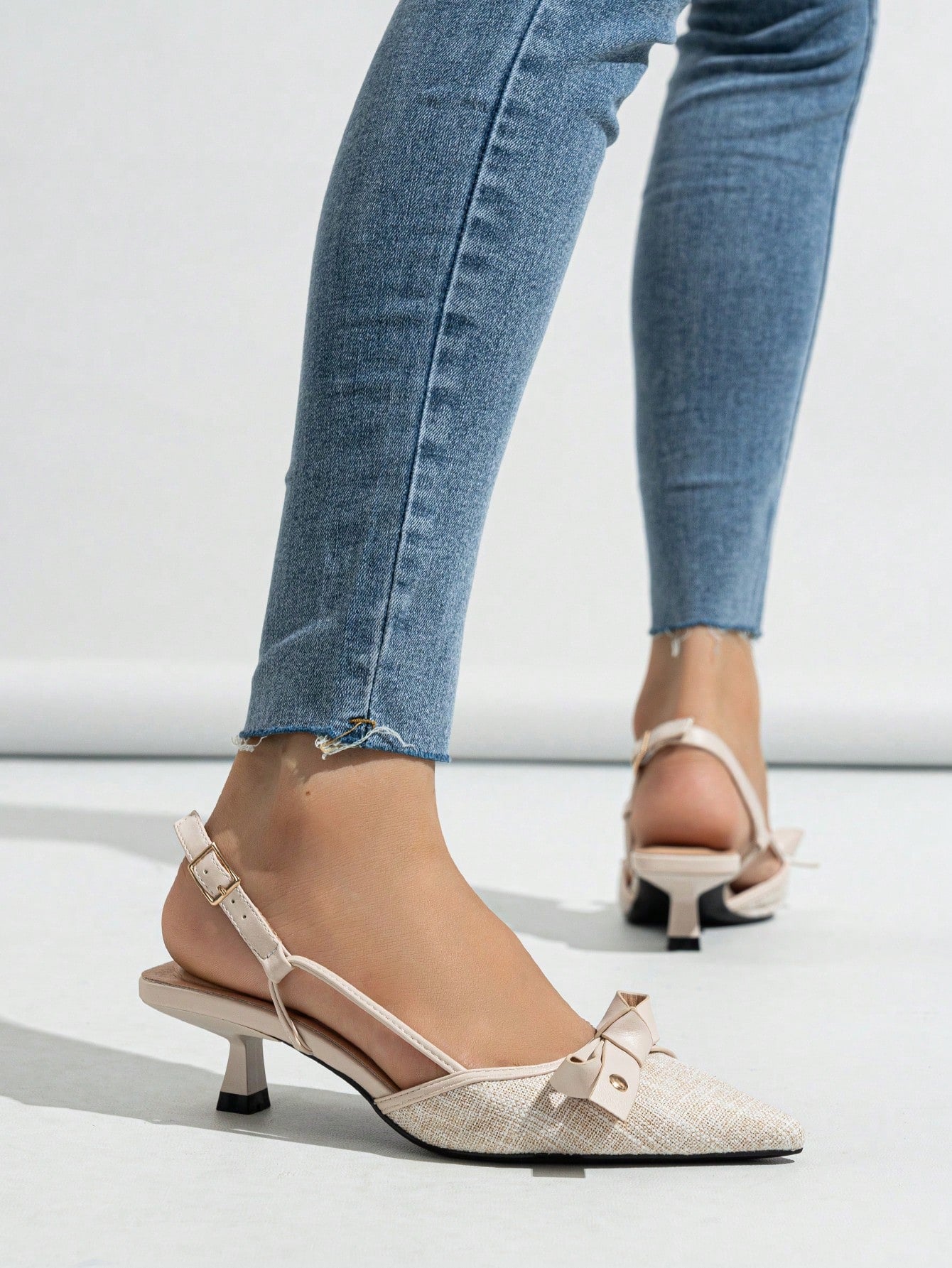 SHEIN - Pointed Kitten Heel Pumps