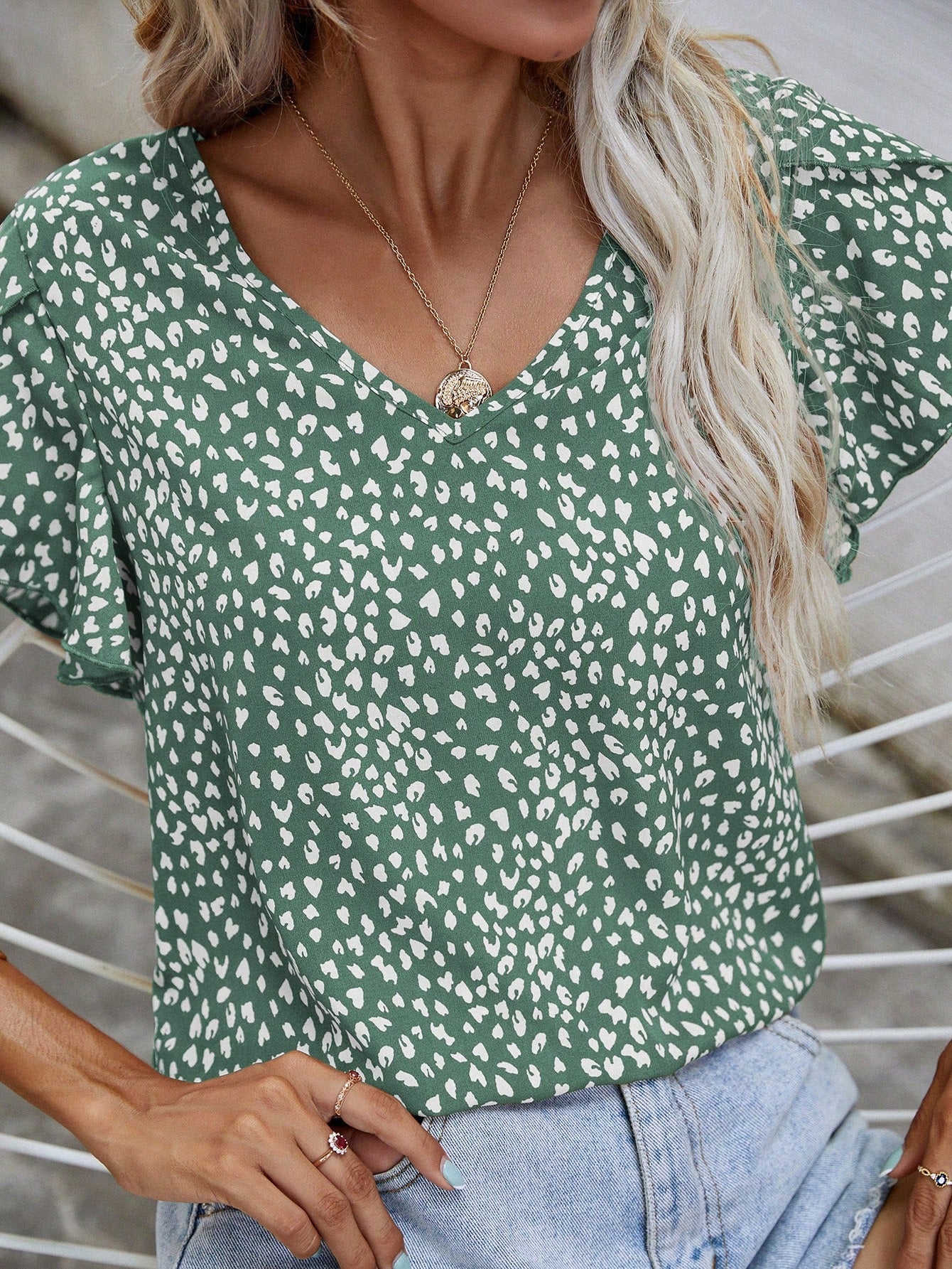 SHEIN - Floral All-Over Print Jacket