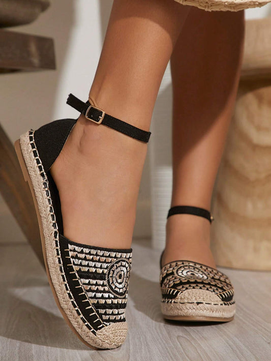 SHEIN - Glitter Embroidered Flat Slippers