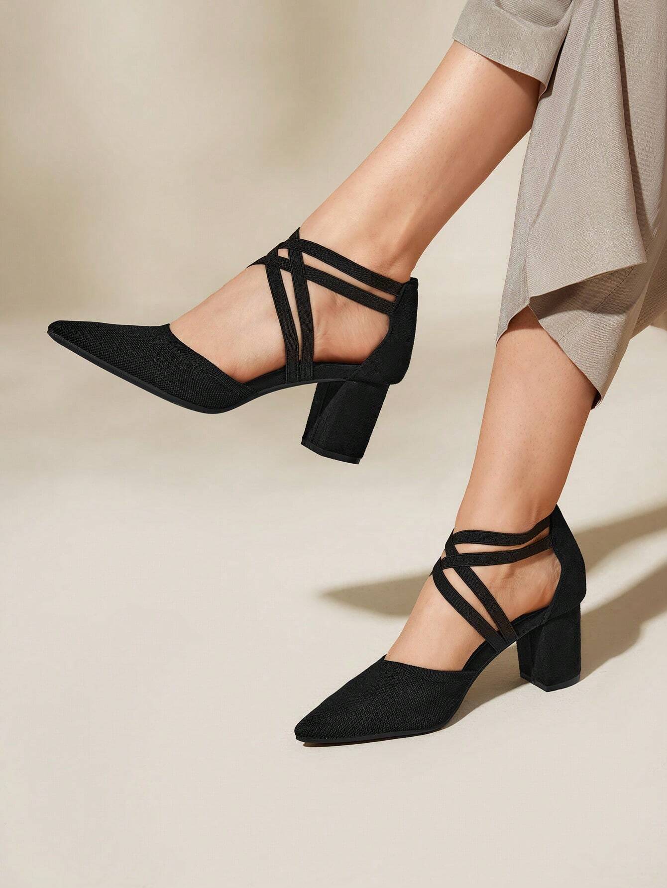 SHEIN - Fashion Point Toe Outdoor Heels