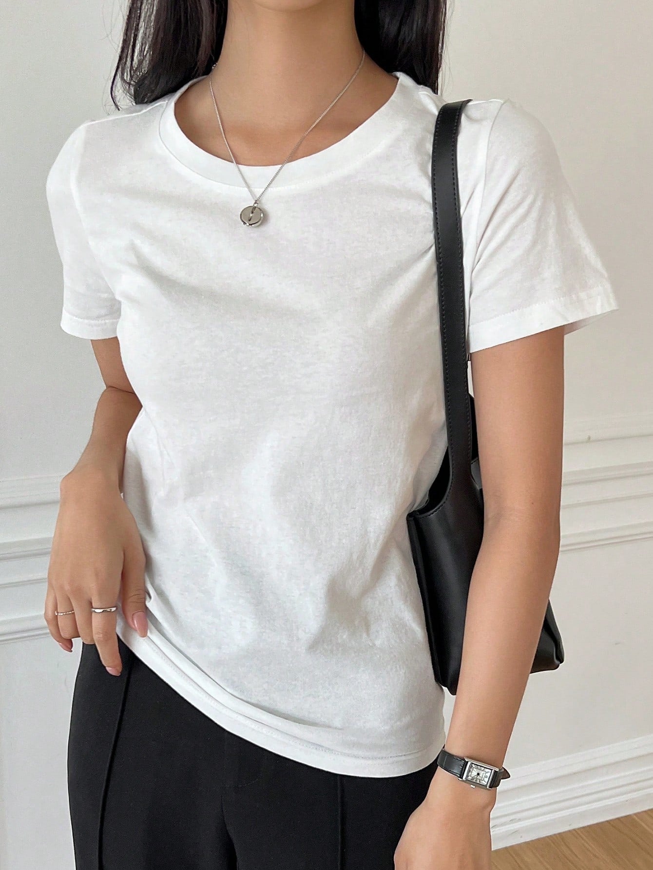 SHEIN - Plain Crew Neck T-Shirt
