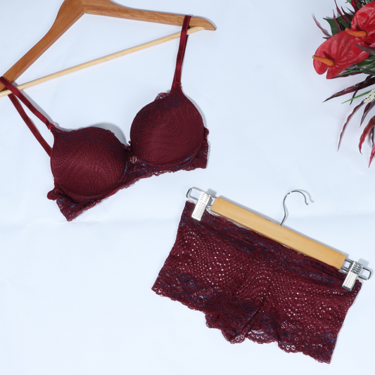 GEBI - Lace Design Set Two Pieces