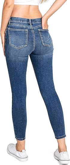 CELEBRITY PINK - Mid Rise Cropped Ripped dsign Jeans