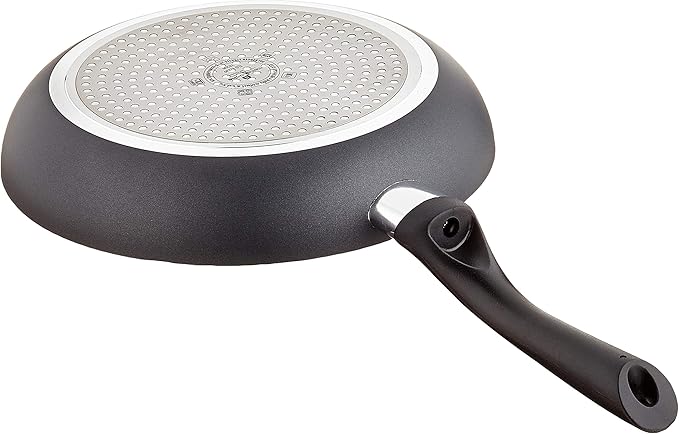 ELO BASIC -  CREME CERAMIC FRYING PAN 28 cm NON-STICK