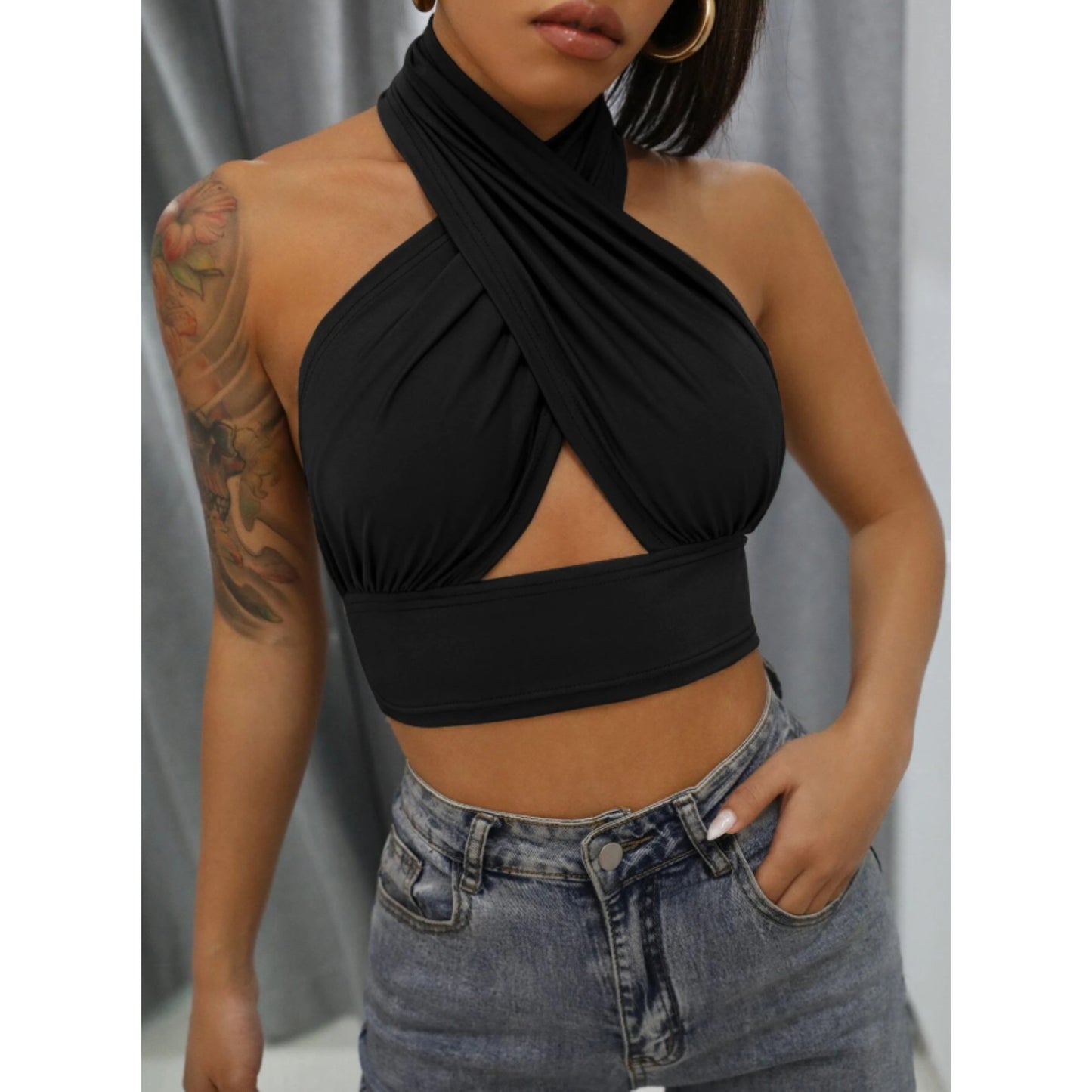 SHEIN -  BAE Solid Crop Top