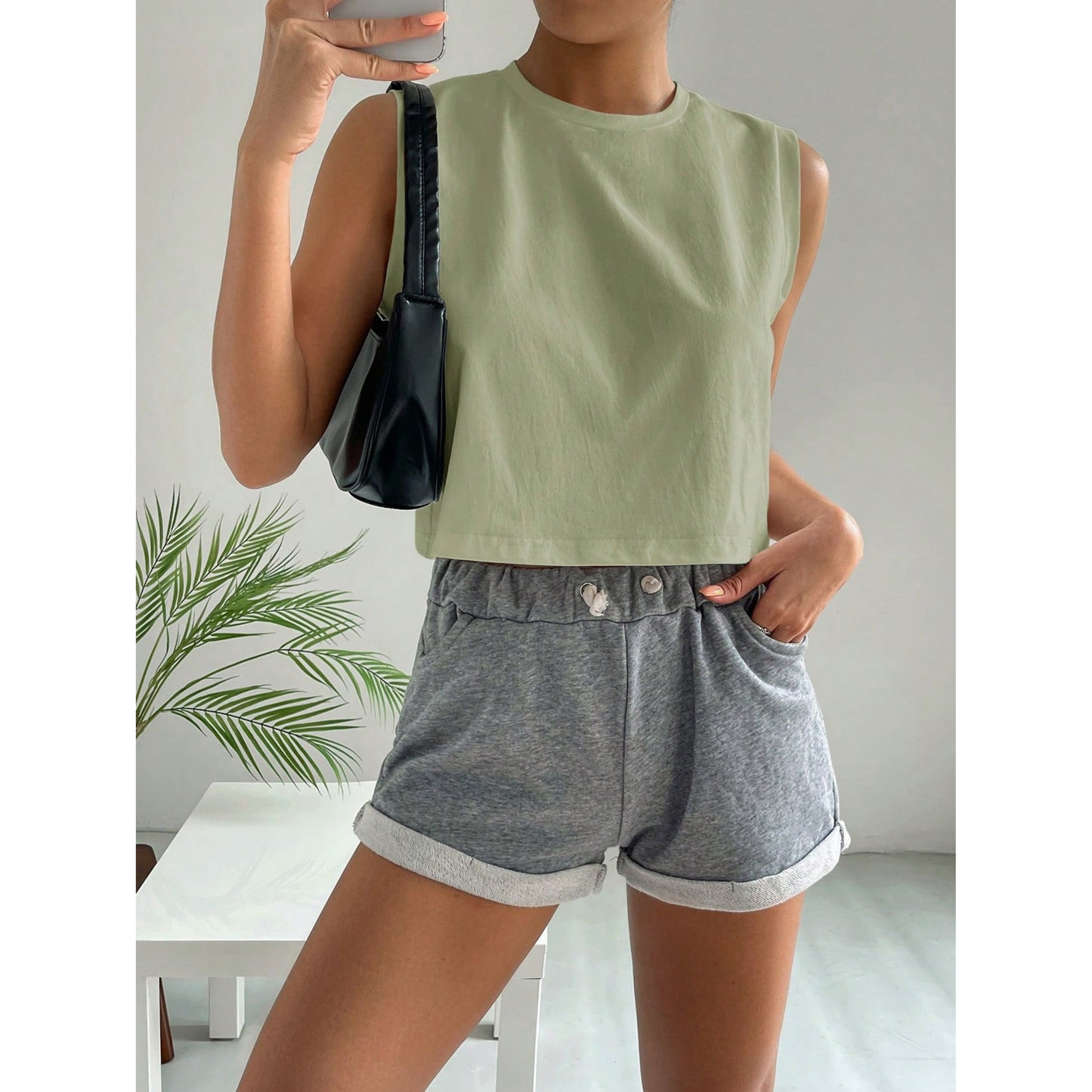 SHEIN - Wide Strap Regular Fit Tank Top