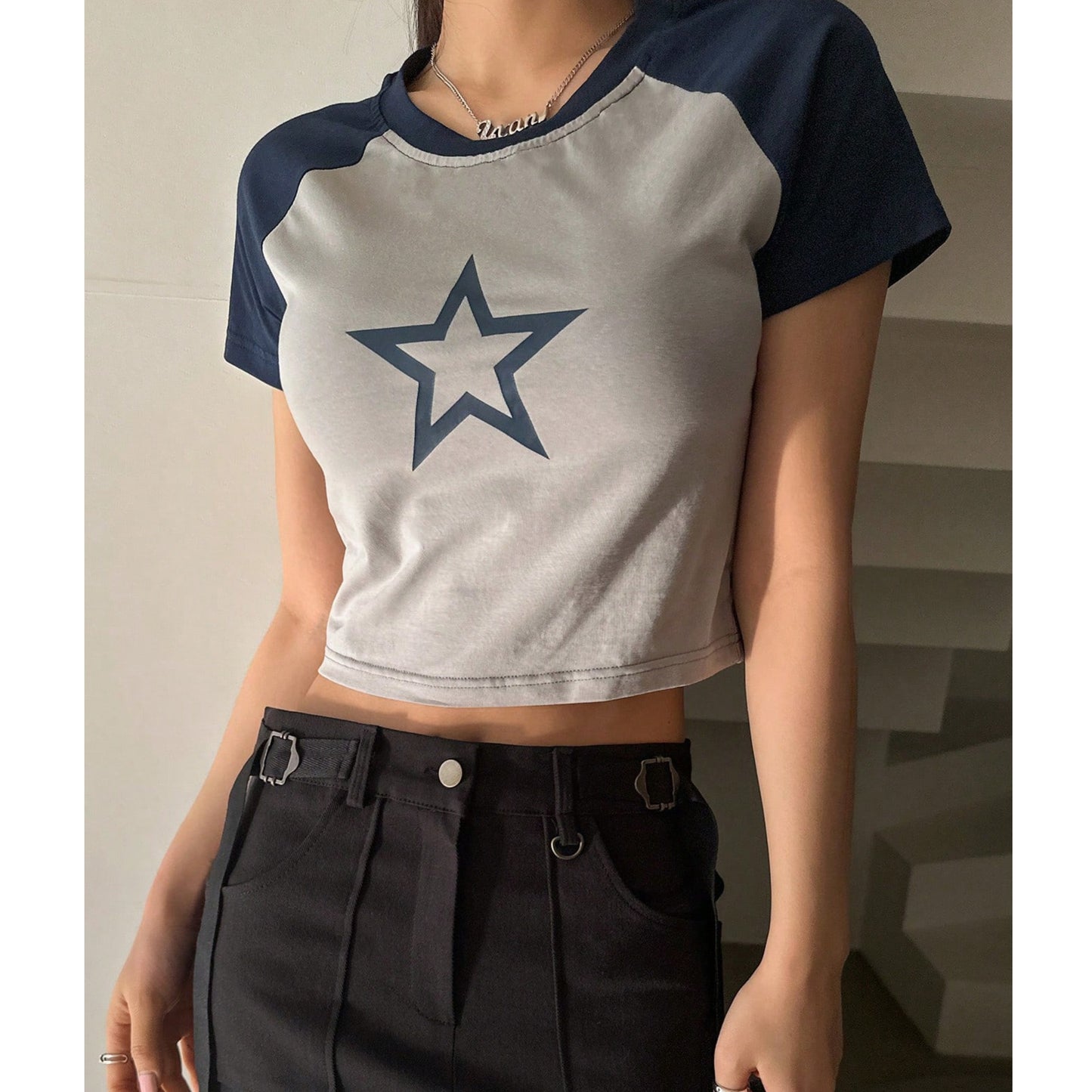 SHEIN - Star Print Raglan Sleeve Crop T-Shirt
