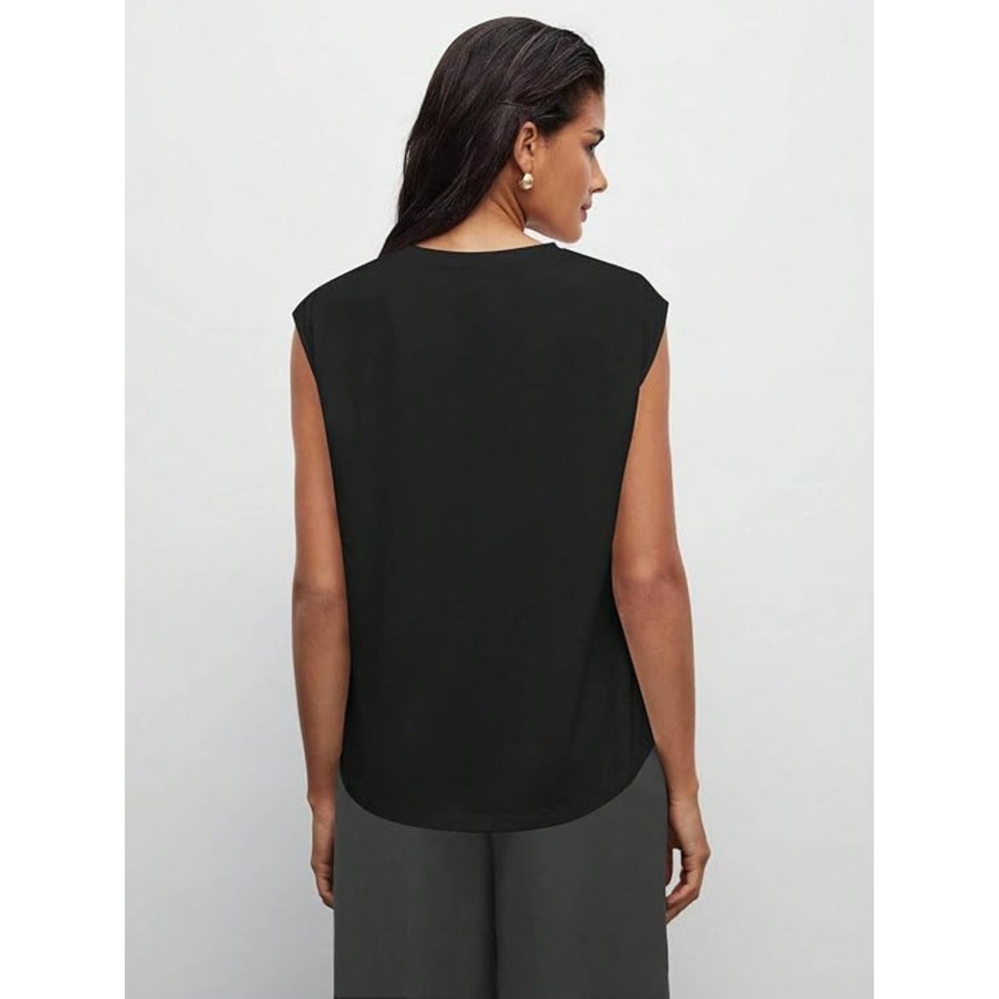 SHEIN -  Casual Sleeveless Solid Blouse