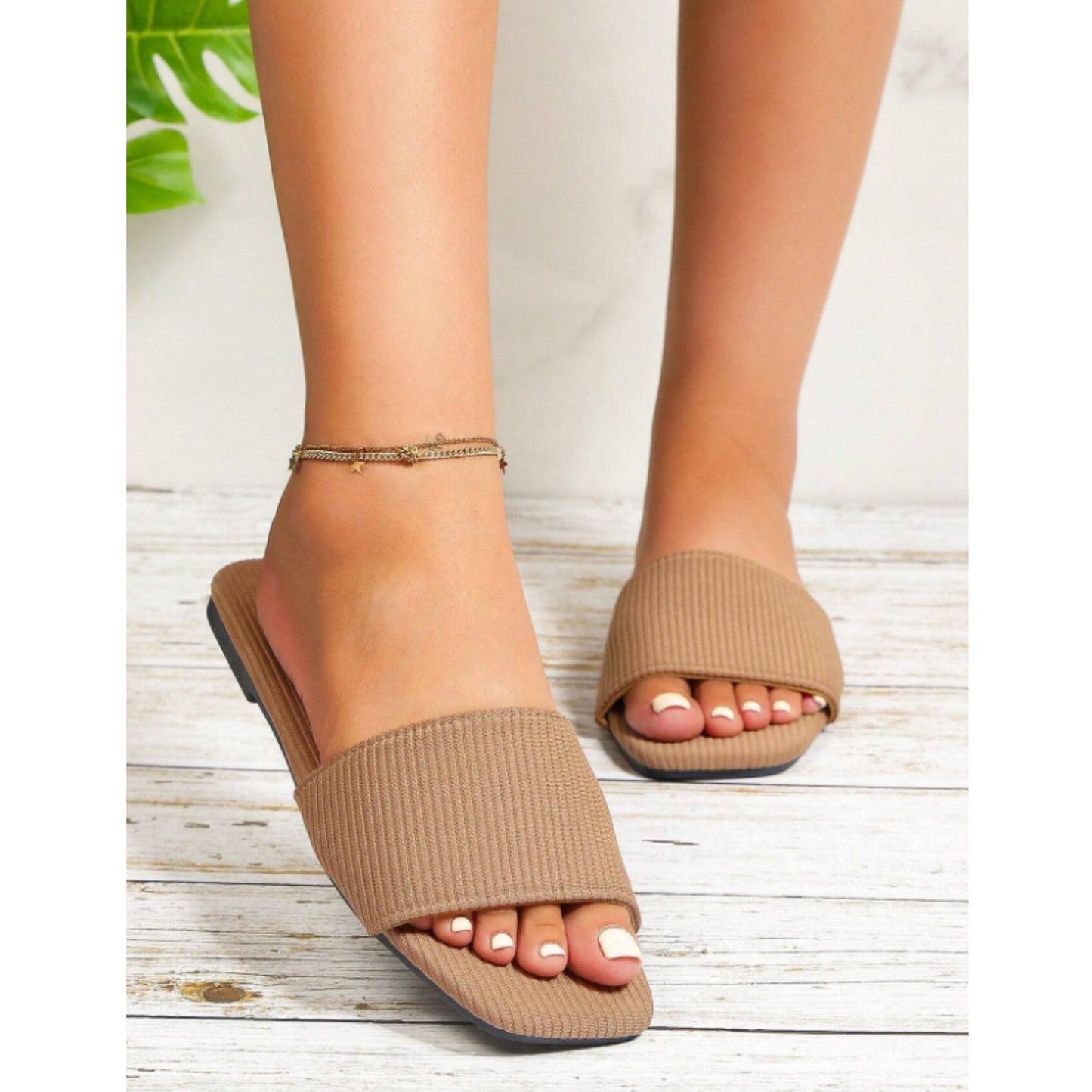 SHEIN - Ribbed design slippers