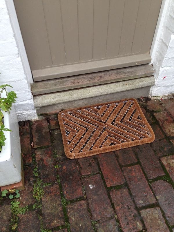 BRANDS & BEYOND Home Decoration & Accessories Brown Rectangular zig-zag doormat
