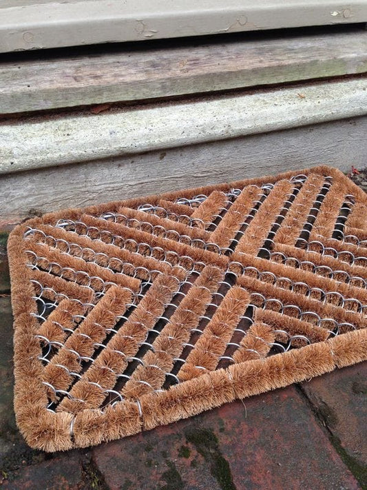 BRANDS & BEYOND Home Decoration & Accessories Brown Rectangular zig-zag doormat
