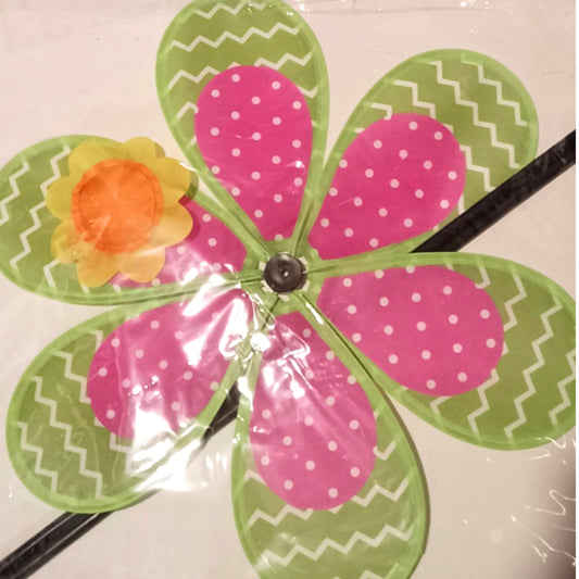 BRANDS & BEYOND Toys Multi-Color Flower colorblock windmill toy