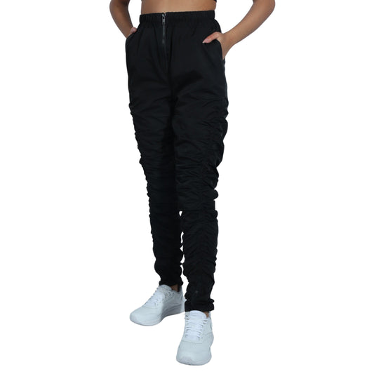 BRANDS & BEYOND Womens Bottoms S / Black Elastic Waist Sweatpants