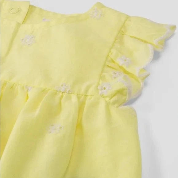 CAT & JACK Baby Girl New Born / Yellow CAT & JACK - Lace Designr Top & Bottom  Baby Set of 2 Pieces