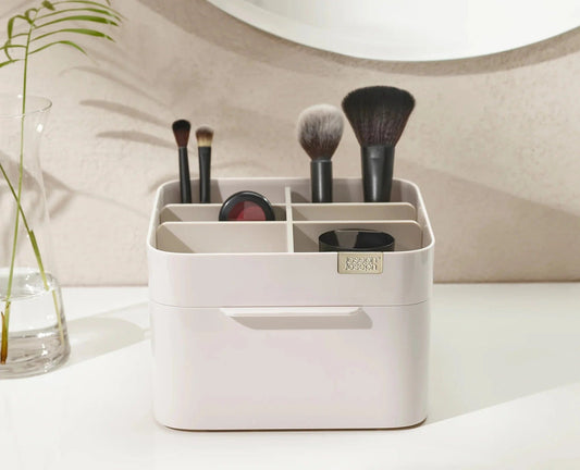 JOSEPH JOSEPH Beauty Tools JOSEPH JOSEPH - Make Me Up Compact Mirror & Makeup Organiser Set