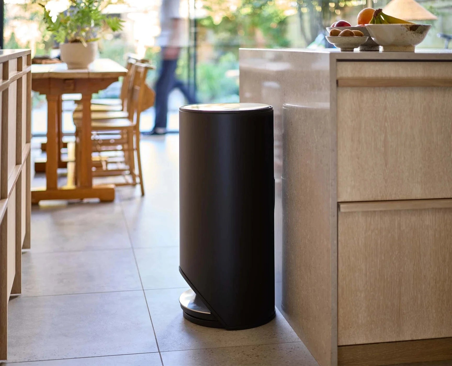 JOSEPH JOSEPH Furniture JOSEPH JOSEPH - arc 30l bin carbon black