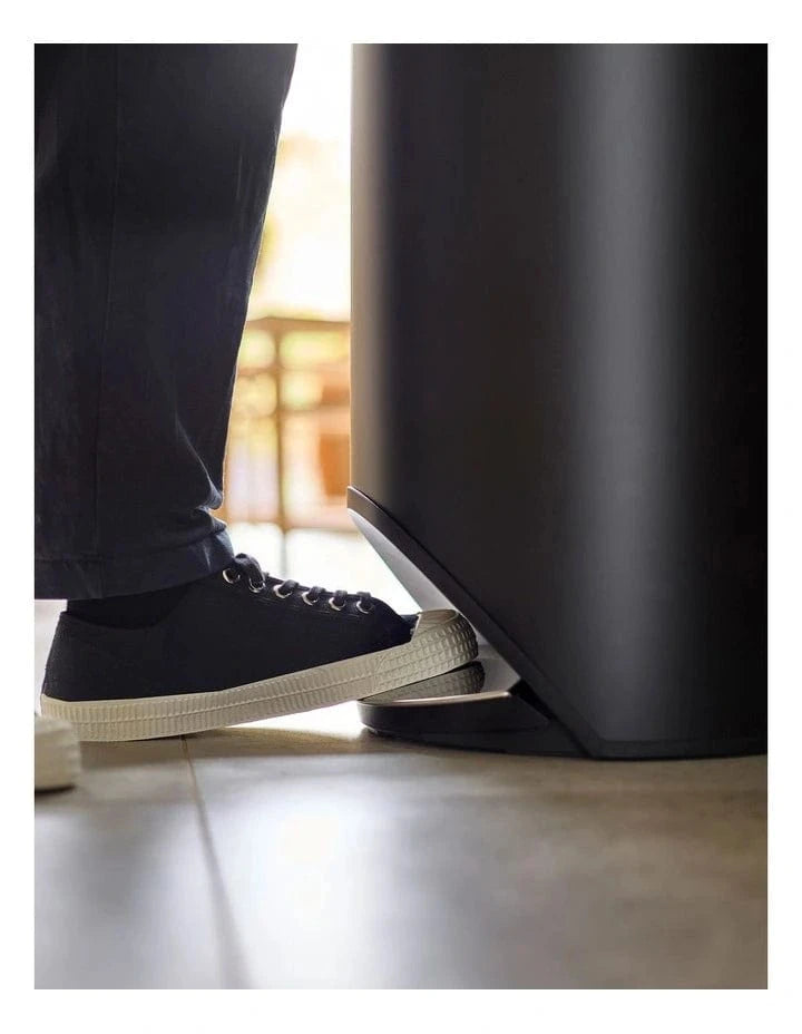 JOSEPH JOSEPH Furniture JOSEPH JOSEPH - arc 30l bin carbon black