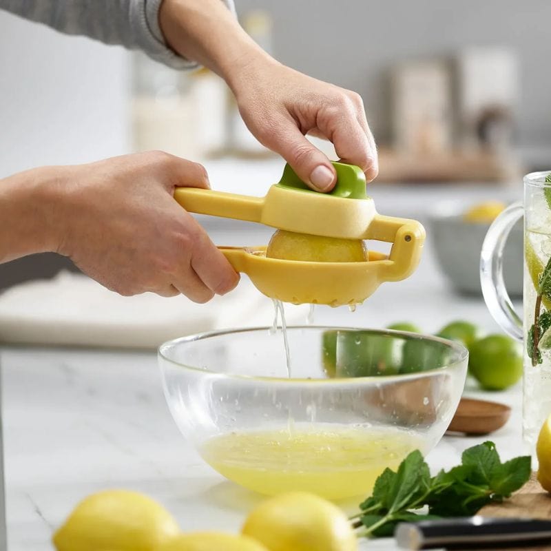 JOSEPH JOSEPH Kitchenware JOSEPH JOSEPH - JuiceMax Dual-action Yellow Citrus Press