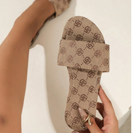 SHEIN - Round Toe Plaid Slide Slipper