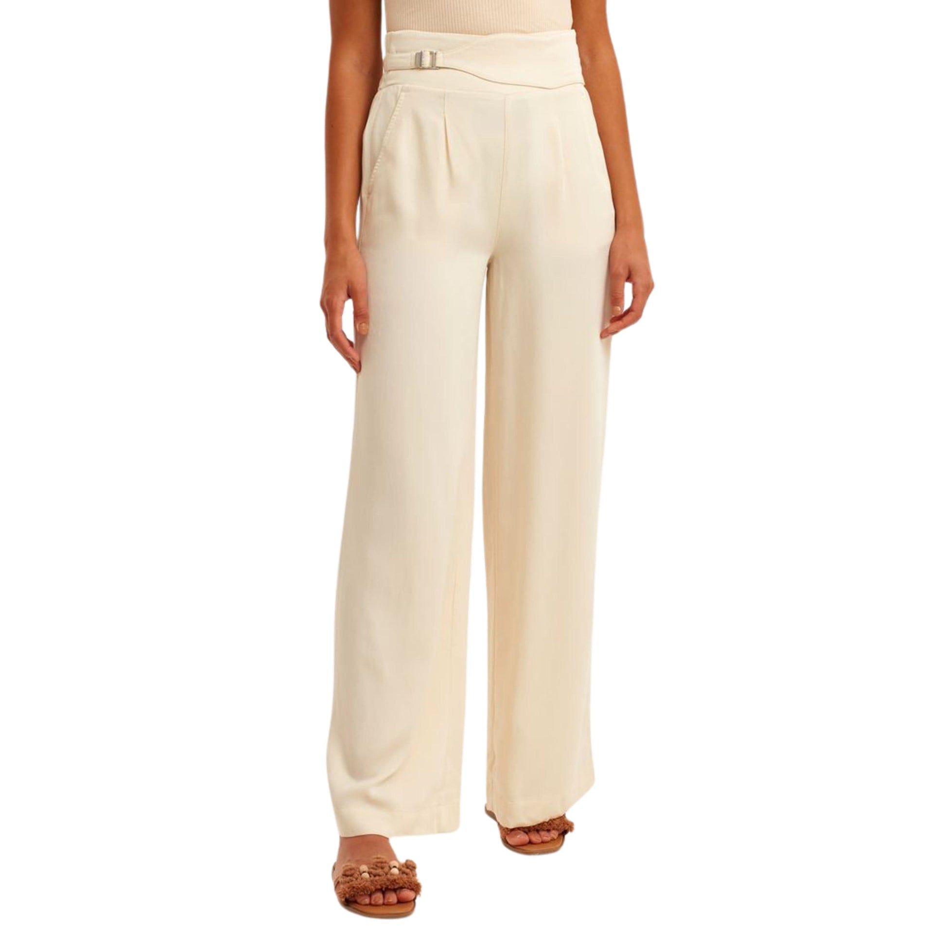 OXXO Womens Bottoms OXXO - Loose Pants With Belt Detail