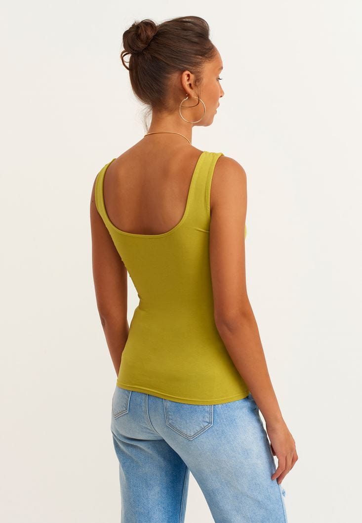 OXXO Womens Tops OXXO - Flexible Textured Square Neck Undershirt