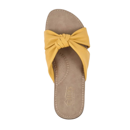 WHITE MOUNTAIN - Marigold Smooth Slippers