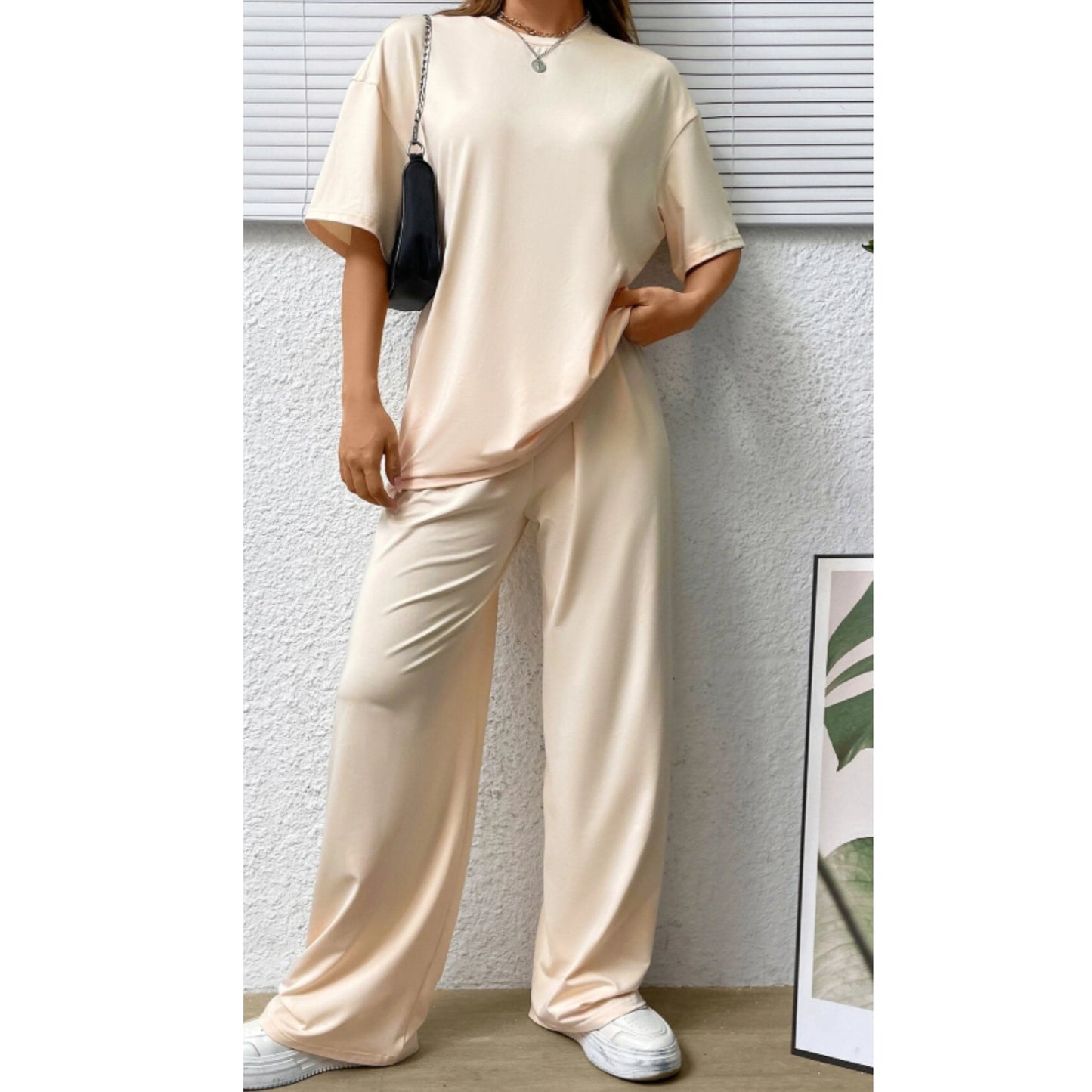 SHEIN Shein Women Sets M / Beige / 38 SHEIN - Baggy t-shit pants set