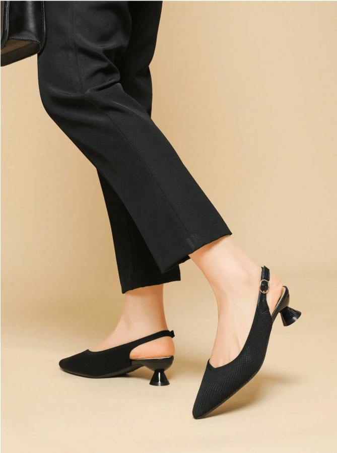 SHEIN Shein Womens Shoes 37 / Black SHEIN - Pointed toe kitten heel