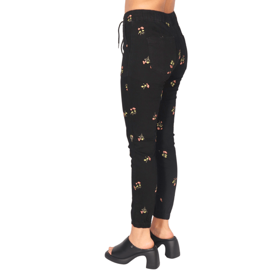 TINSELTOWN Womens Bottoms M / Black / 28-29 TINSELTOWN -  Floral Pattern Denim