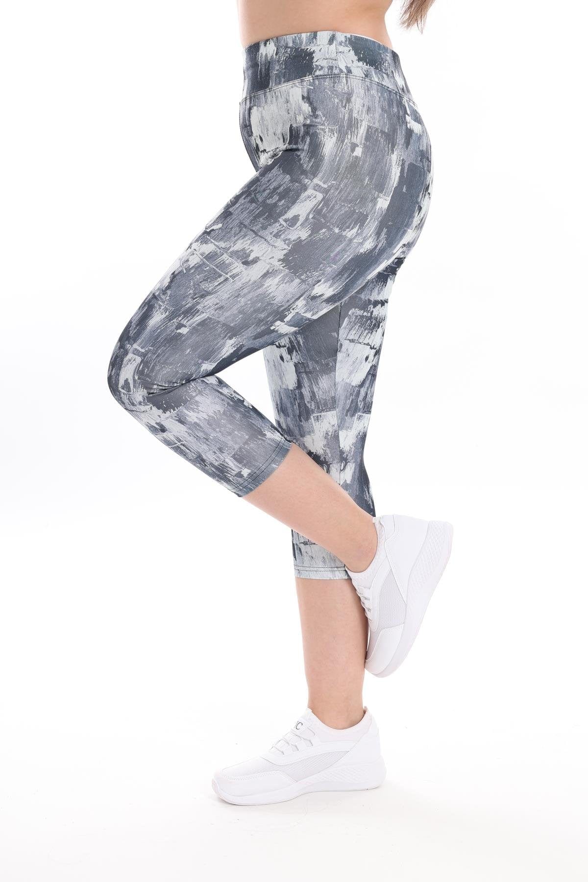 WOTTO Womens sports L / Multi-Color WOTTO - Two set Digital printed sports Set